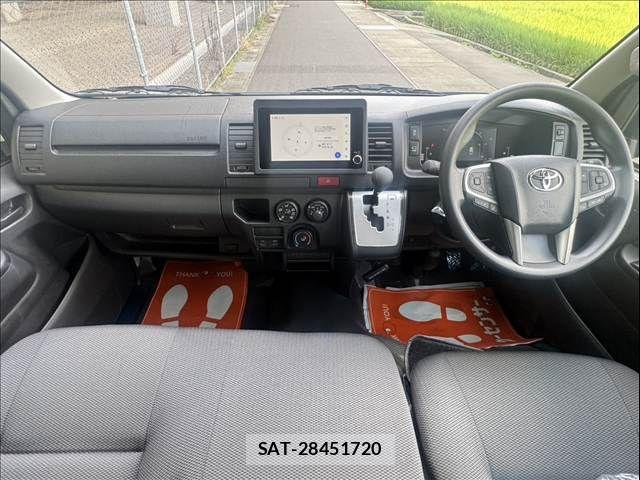 Toyota HIACE VAN 2026-08 8629412-2