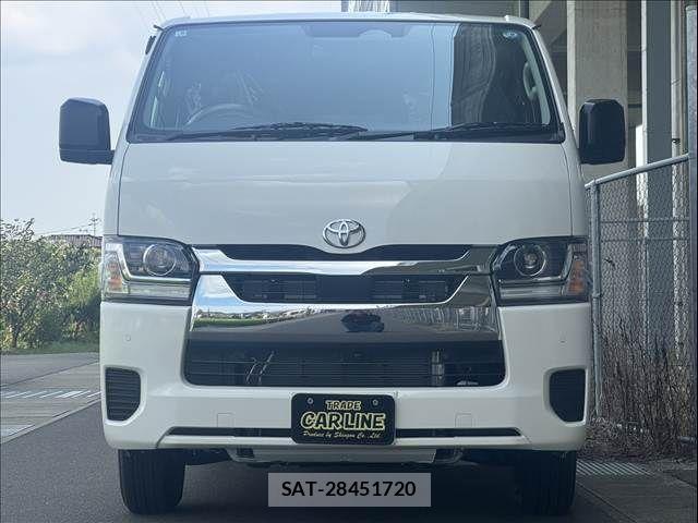 Toyota HIACE VAN 2026-08 8629412-8