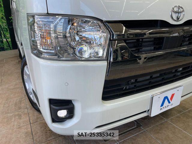 Toyota HIACE VAN 2024-02 8629418-11
