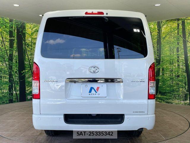 Toyota HIACE VAN 2024-02 8629418-14