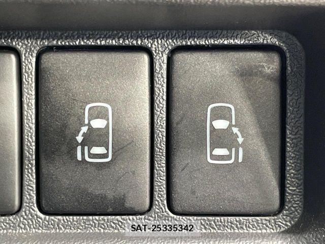 Toyota HIACE VAN 2024-02 8629418-5