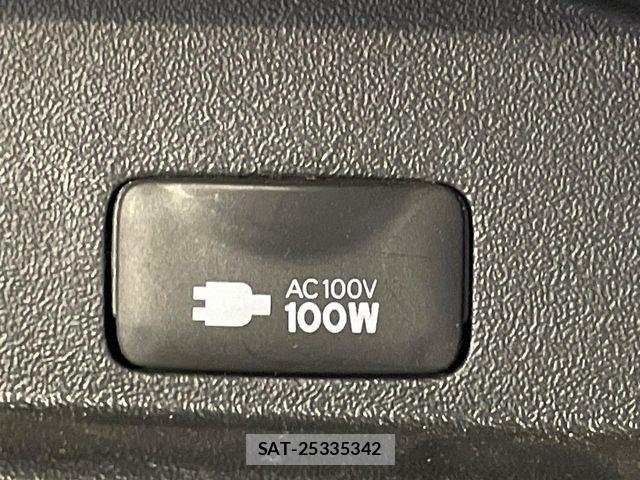 Toyota HIACE VAN 2024-02 8629418-6