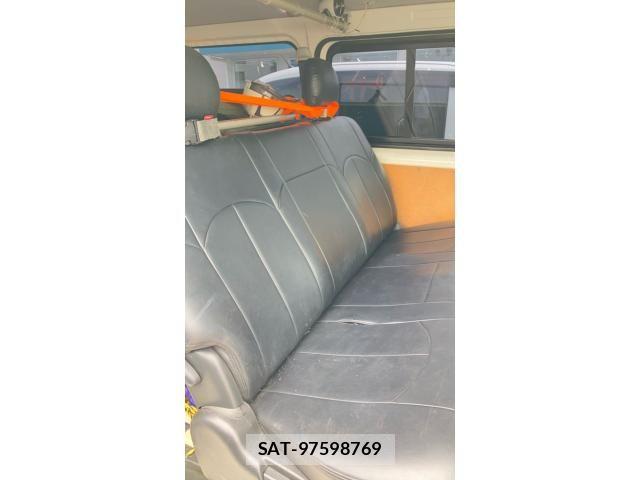Toyota HIACE VAN 2013-12 8629429-13