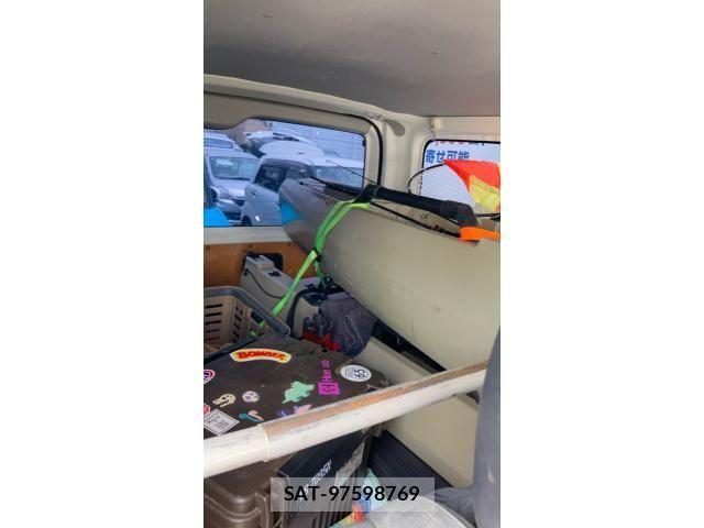Toyota HIACE VAN 2013-12 8629429-14
