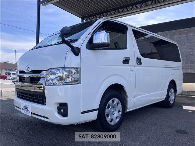 Toyota HIACE VAN 2023-04 8629419-11