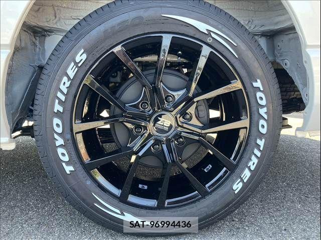 Toyota HIACE VAN 2026-06 8629402-20