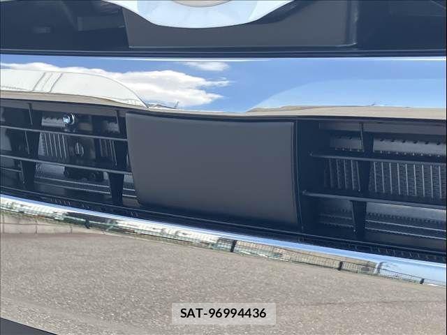 Toyota HIACE VAN 2026-06 8629402-25