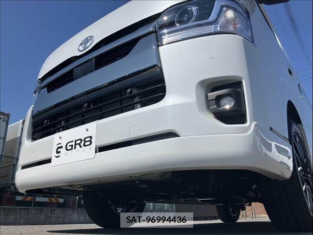 Toyota HIACE VAN 2026-06 8629402-26