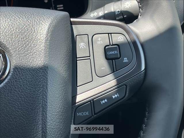 Toyota HIACE VAN 2026-06 8629402-3