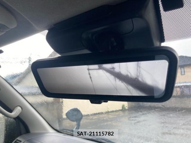Toyota HIACE VAN 2022-09 8629421-10