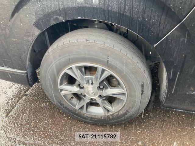 Toyota HIACE VAN 2022-09 8629421-15