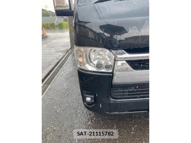 Toyota HIACE VAN 2022-09 8629421-1