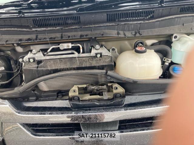 Toyota HIACE VAN 2022-09 8629421-2