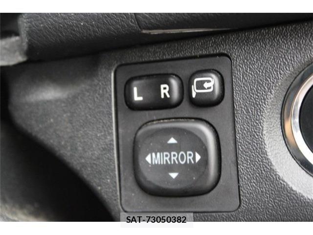 Toyota HIACE VAN 2025-03 8662035-5