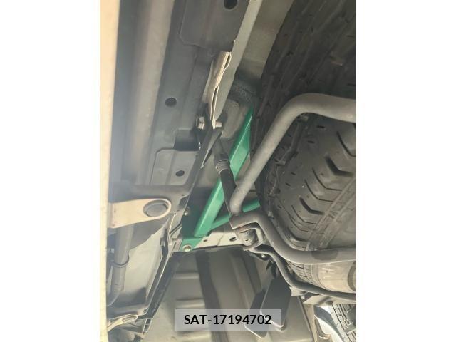 Toyota HIACE VAN 2020-06 8662040-20