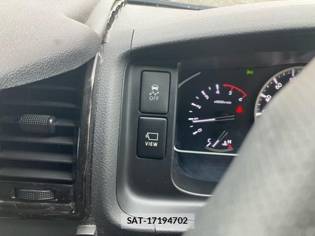 Toyota HIACE VAN 2020-06 8662040-22