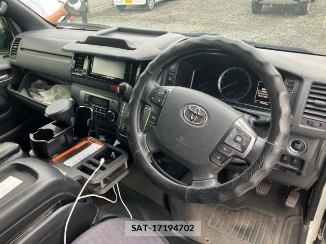Toyota HIACE VAN 2020-06 8662040-5
