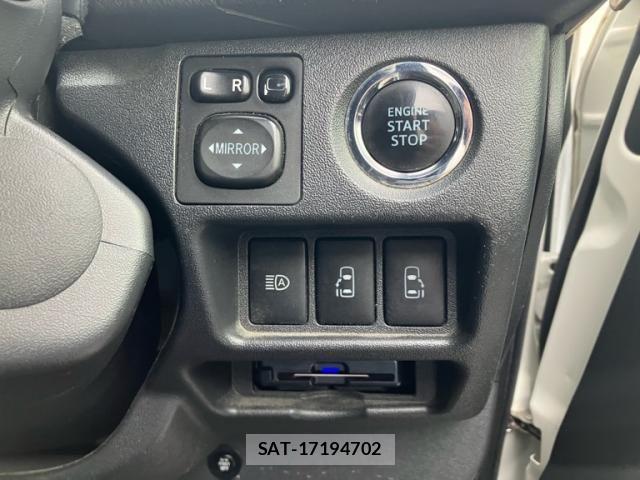 Toyota HIACE VAN 2020-06 8662040-8