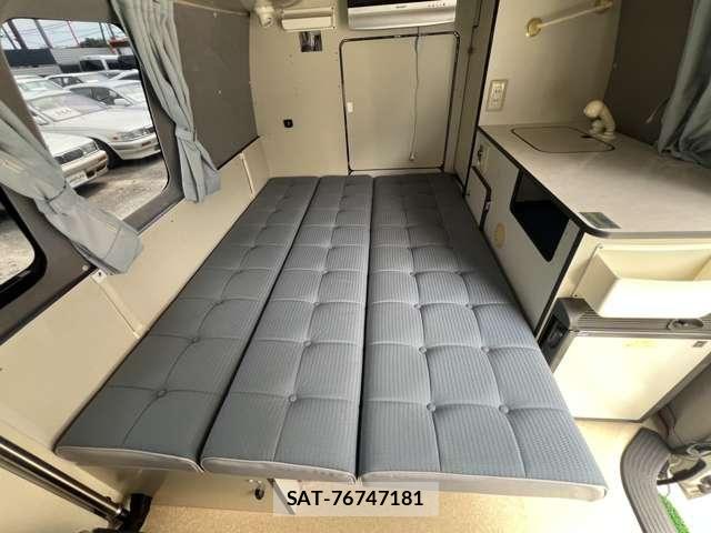Toyota HIACE VAN 2006-06 8667056-16