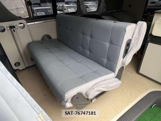 Toyota HIACE VAN 2006-06 8667056-7