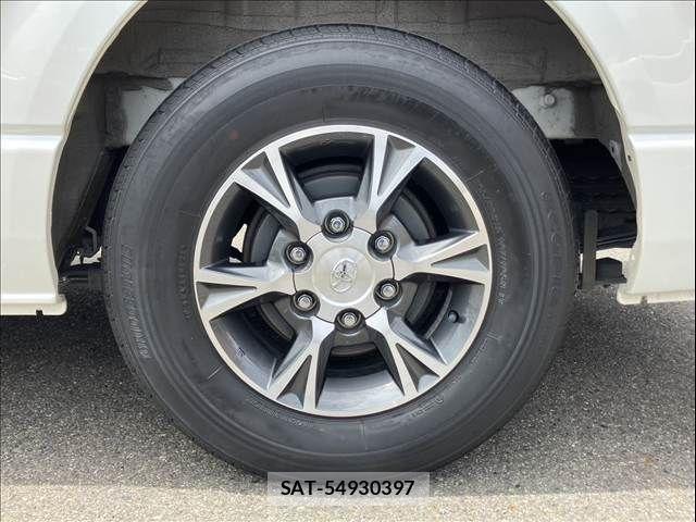 Toyota HIACE VAN 2022-02 8662033-20