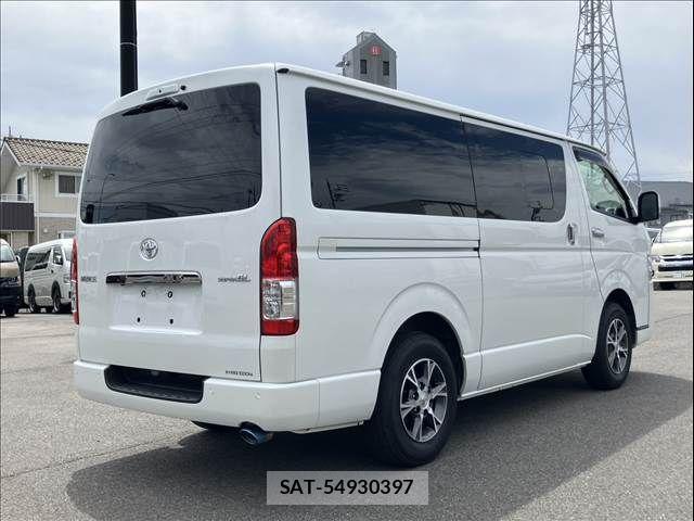 Toyota HIACE VAN 2022-02 8662033-6