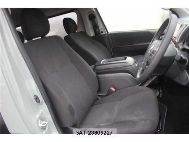 Toyota HIACE VAN 2025-06 8662027-19