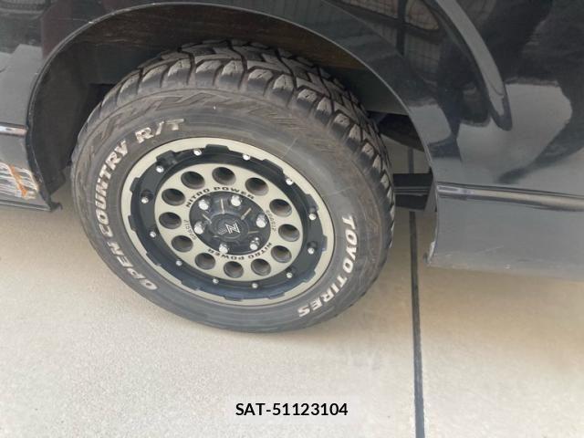 Toyota HIACE VAN 2024-01 8662032-4