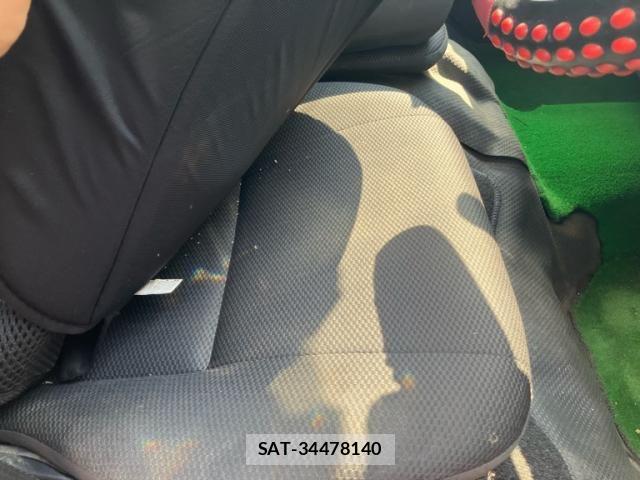 Toyota HIACE VAN 2021-02 8667054-12