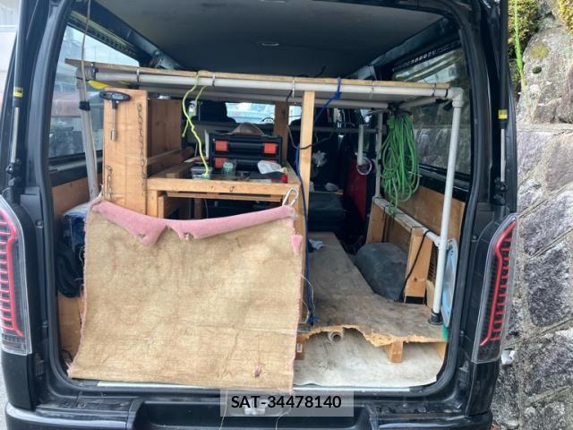 Toyota HIACE VAN 2021-02 8667054-22