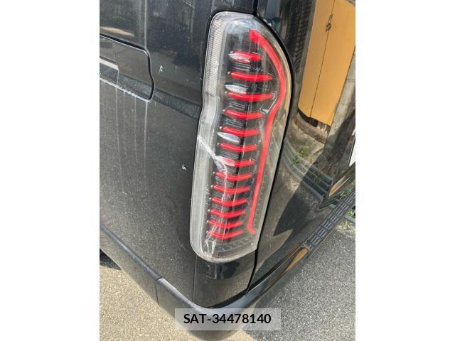 Toyota HIACE VAN 2021-02 8667054-24