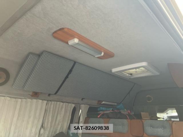 Toyota HIACE VAN 2007-08 8667057-21
