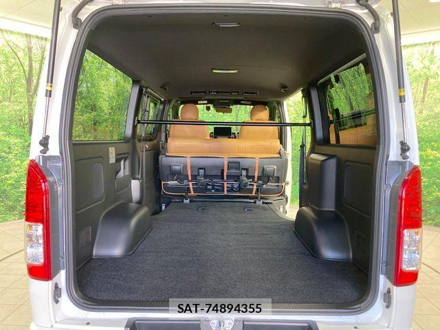 Toyota HIACE VAN 2022-08 8662029-9