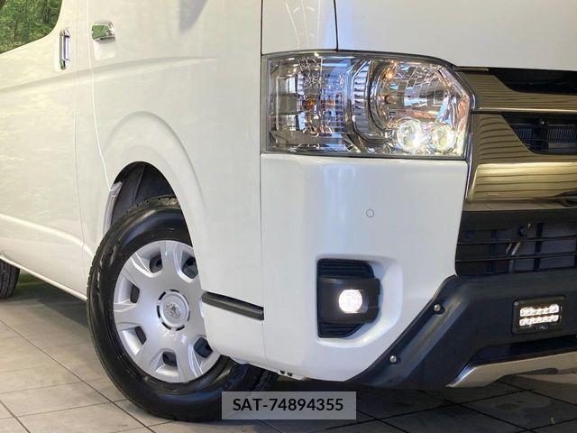Toyota HIACE VAN 2022-08 8662029-11