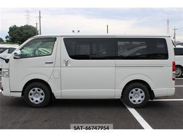 Toyota HIACE VAN 2017-06 8662053-10