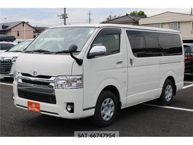 Toyota HIACE VAN 2017-06 8662053-11