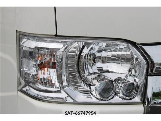 Toyota HIACE VAN 2017-06 8662053-14