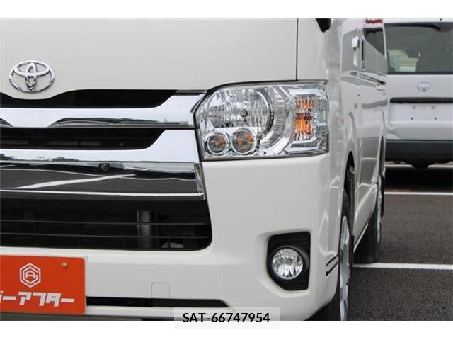 Toyota HIACE VAN 2017-06 8662053-15