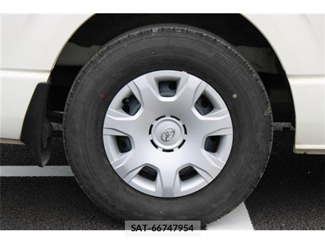 Toyota HIACE VAN 2017-06 8662053-23