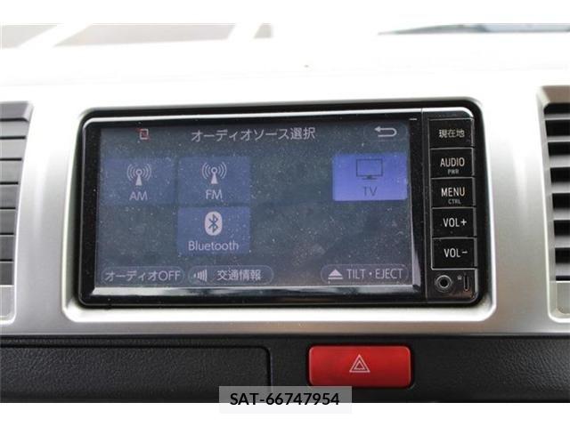 Toyota HIACE VAN 2017-06 8662053-2