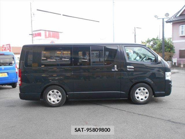 Toyota HIACE VAN 2008-09 8662058-21