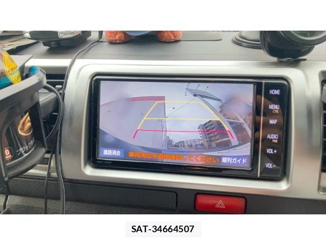 Toyota HIACE VAN 2019-02 8662057-16