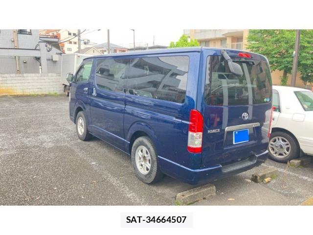 Toyota HIACE VAN 2019-02 8662057-4