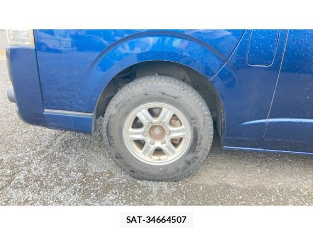 Toyota HIACE VAN 2019-02 8662057-8