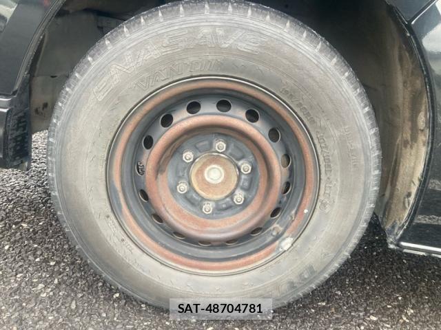 Toyota HIACE VAN 2014-08 8662055-10