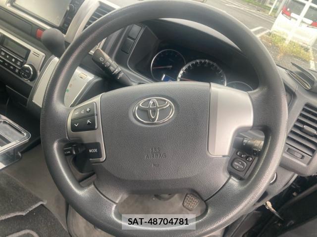 Toyota HIACE VAN 2014-08 8662055-13