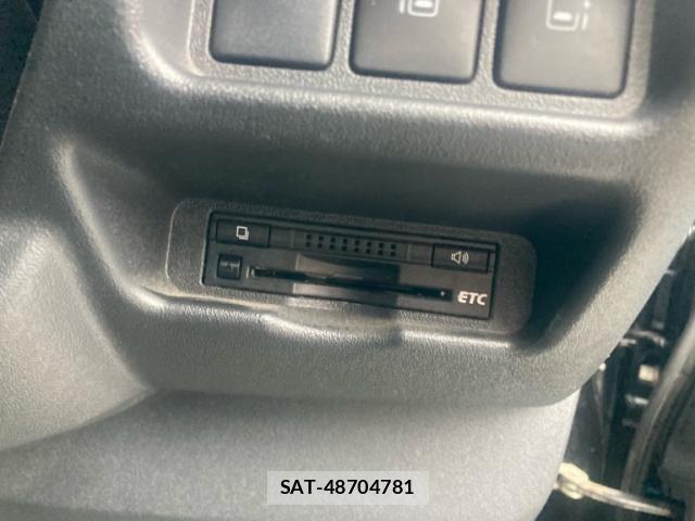 Toyota HIACE VAN 2014-08 8662055-20