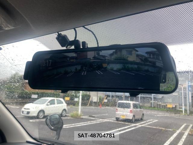 Toyota HIACE VAN 2014-08 8662055-21