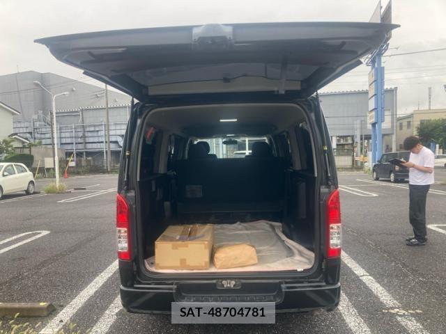 Toyota HIACE VAN 2014-08 8662055-6