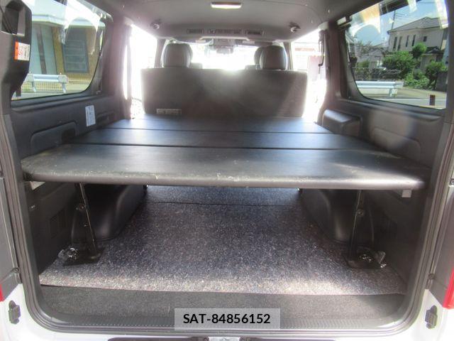 Toyota HIACE VAN 2026-06 8667046-9